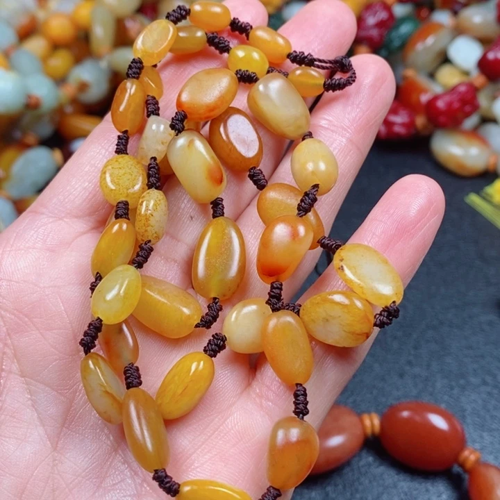 和田玉颈饰未镶嵌j**e