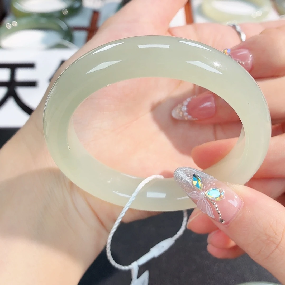 手串未镶嵌和田玉