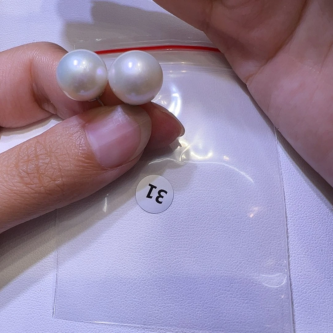 淡水珍珠耳饰未镶嵌