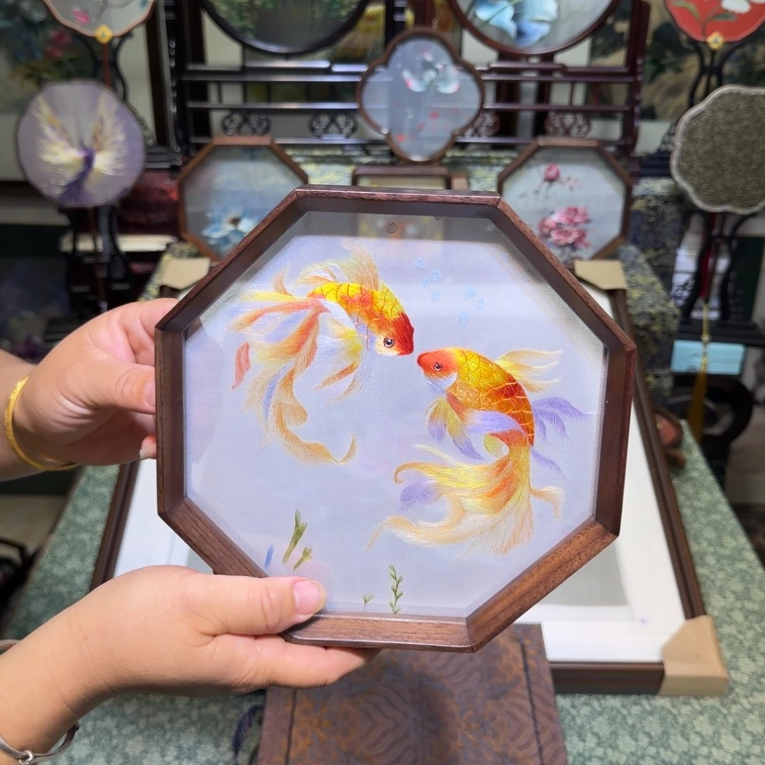 刺绣手工苏绣工艺制作技艺精湛