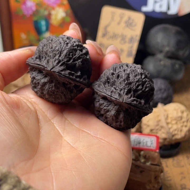 血*鹉38 云南铁核桃默认微瑕强迫症勿拍