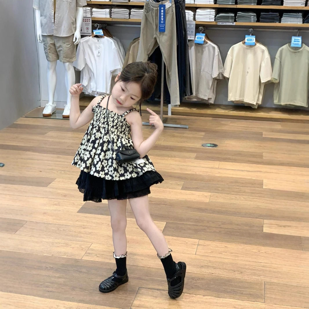 女童夏装套装2025新款休闲百搭花朵吊带上衣洋气半身裙宝宝两件套