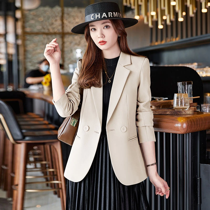 米白色西装外套女2025春秋新款高级感气质休闲百搭修身西服女上衣
