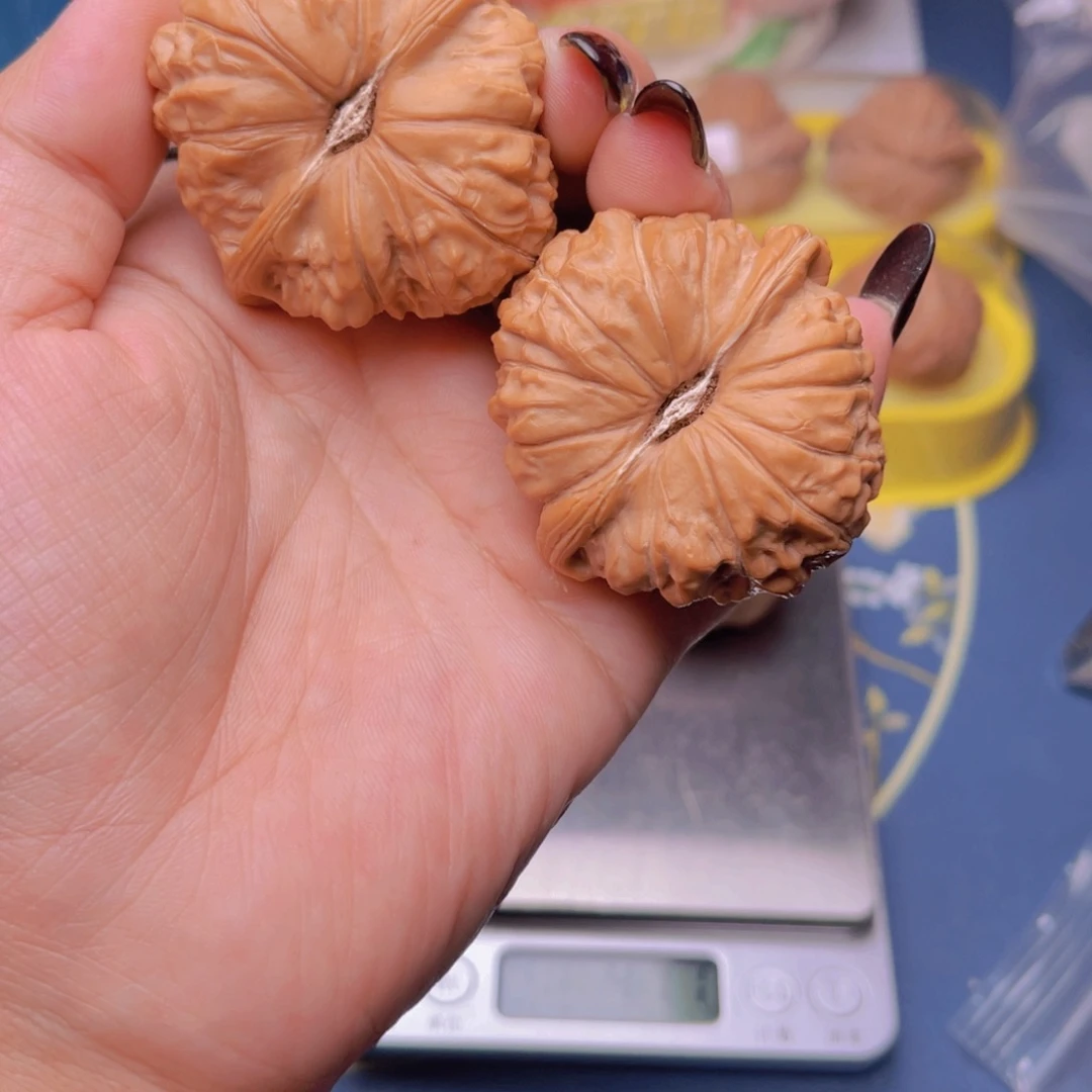 文玩核桃把件翠****儿南瓜墩47