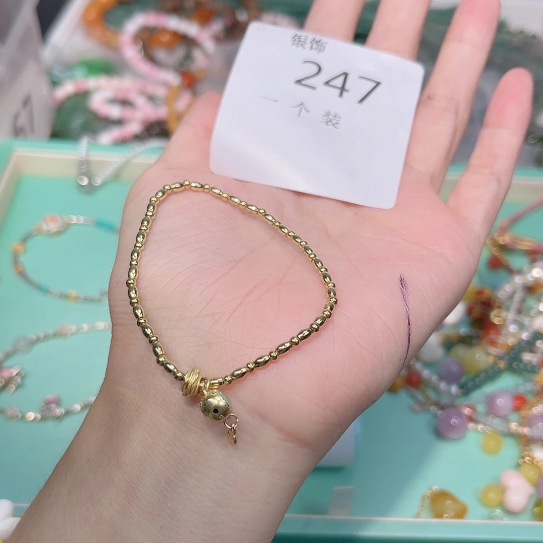 未镶嵌珠宝半成品水晶247 。