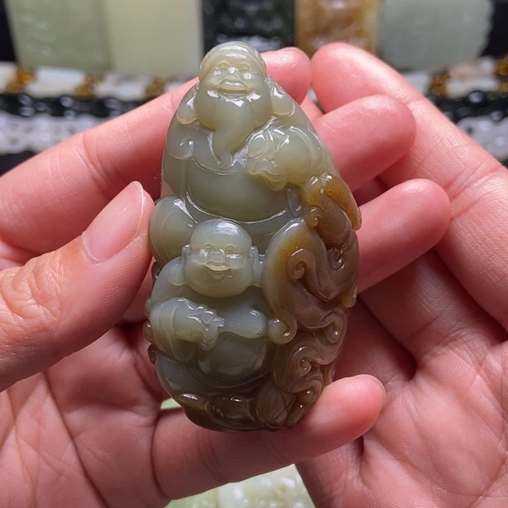 颈饰未镶嵌和田玉