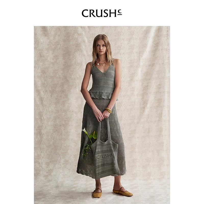 Crush Collection2025年春夏新款波嬉风亚麻亮片镂空连衣裙