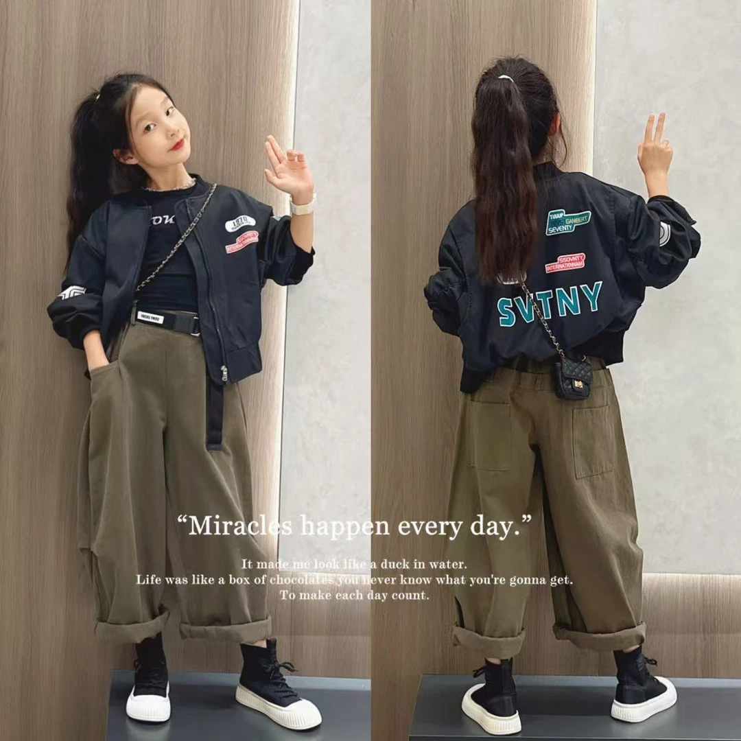 女童春秋外套2025儿童潮范美式立领棒球服拉链衫大童时髦短款上衣