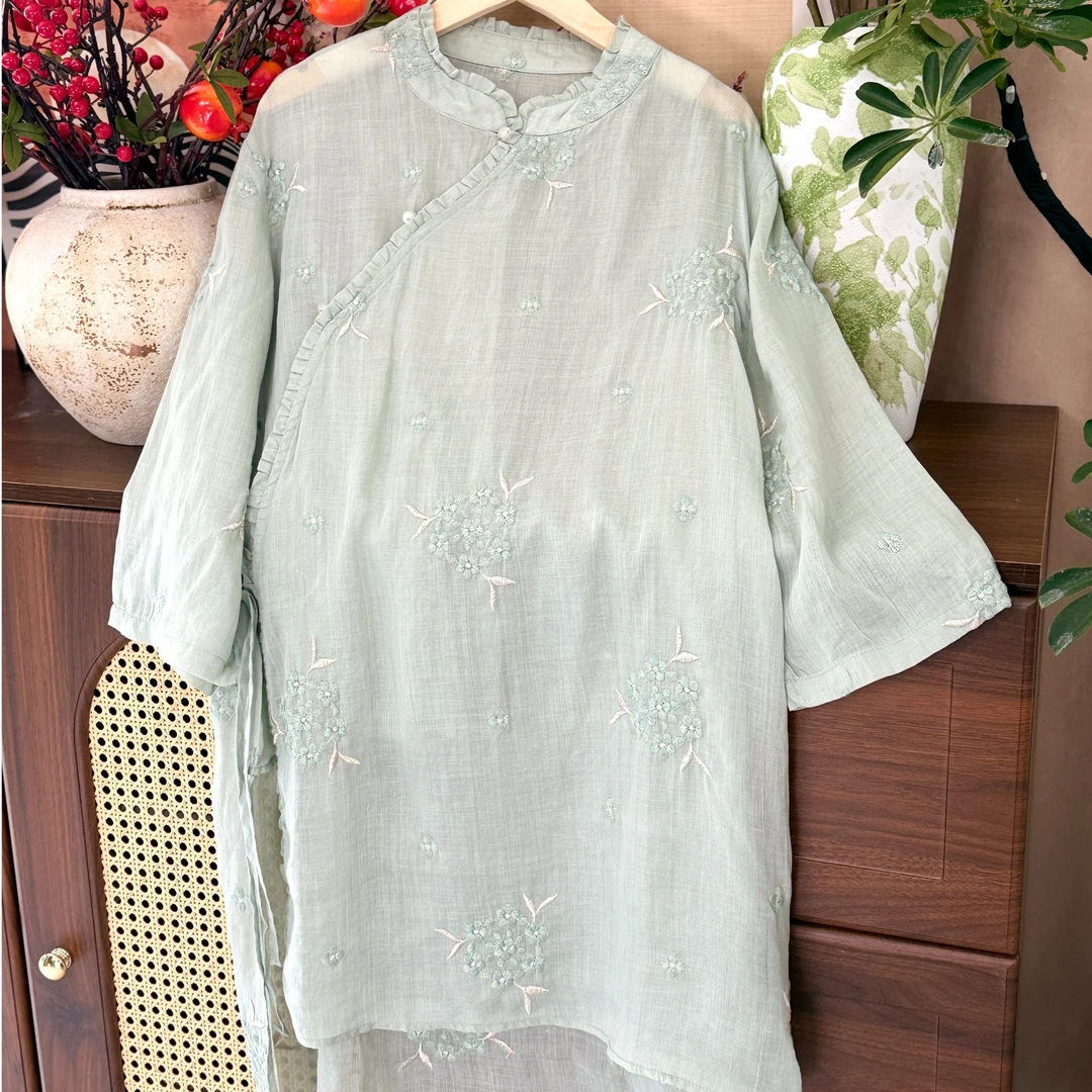【苏里】23185 春季复古新中式国风斜襟刺绣衬衫裙国风苎麻裙茶服女