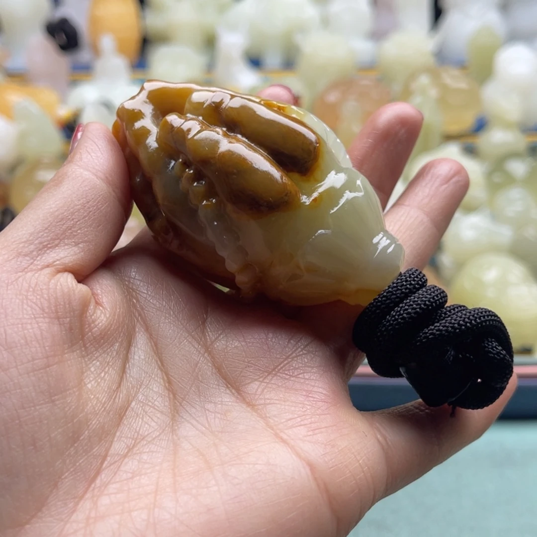 蔂***つ玉天然桌面小摆件