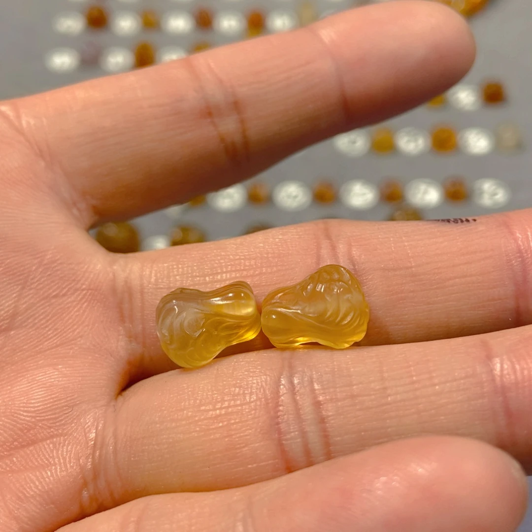 净***艺玛瑙/玉髓合金颈饰白菜