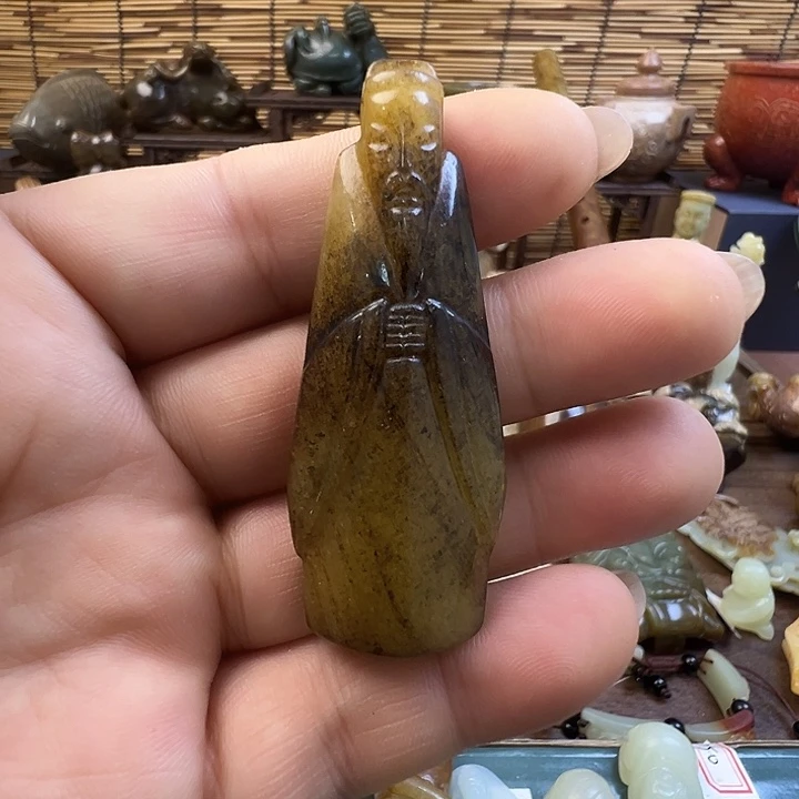 和田玉（糖玉）未镶嵌挂件