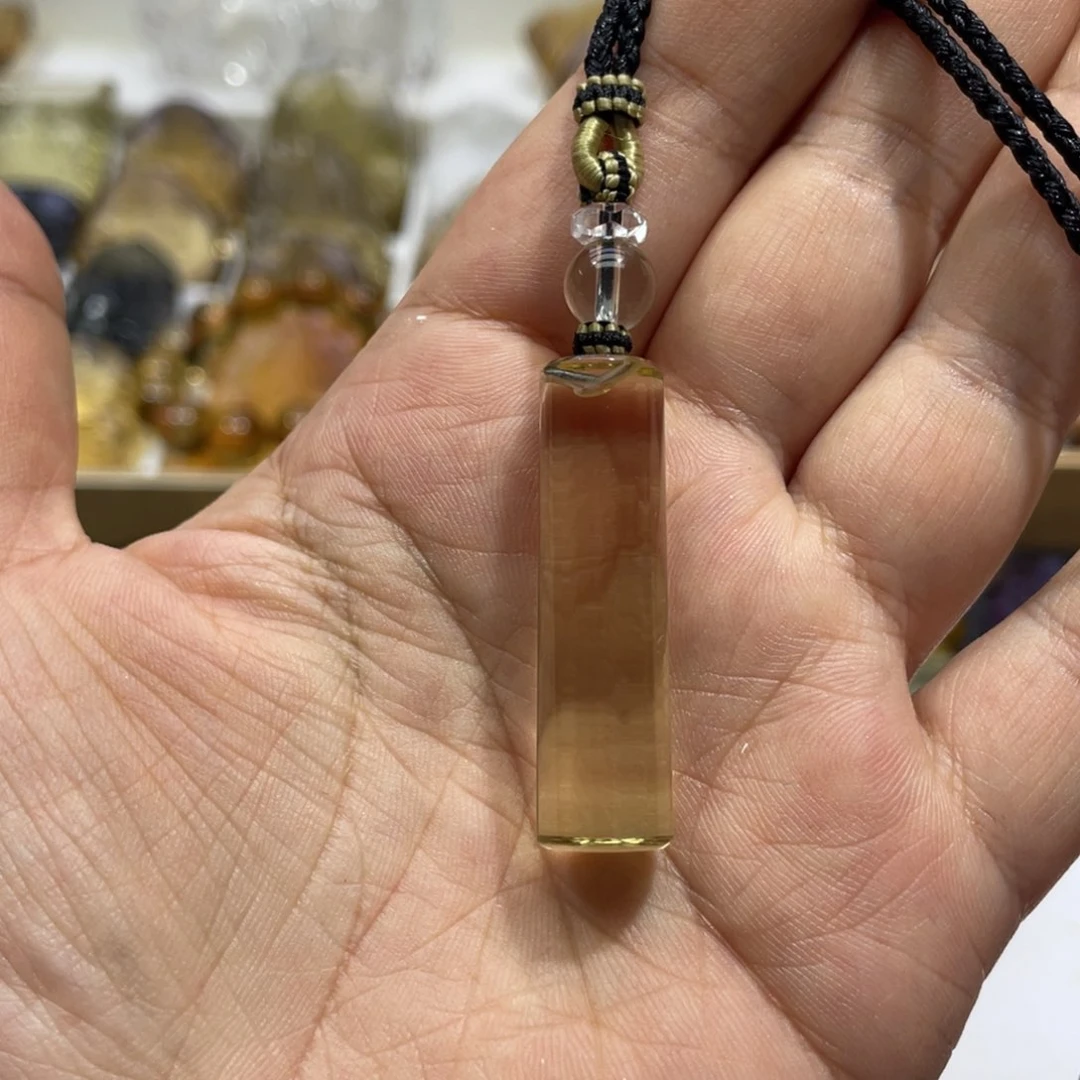 未镶嵌颈饰水晶站***上定制