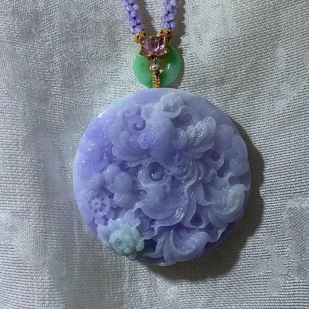 翡翠未镶嵌颈饰吊坠