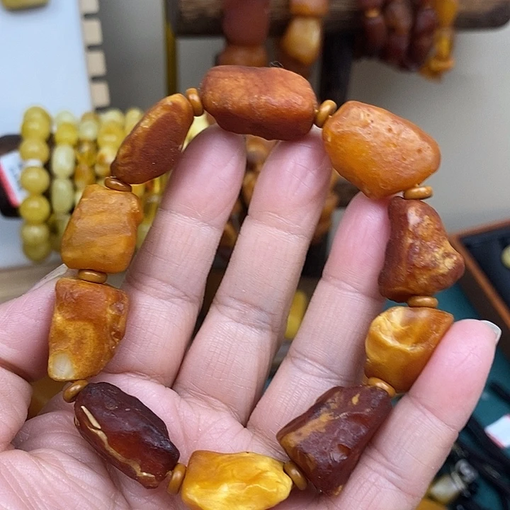 琥珀未镶嵌颈饰手串