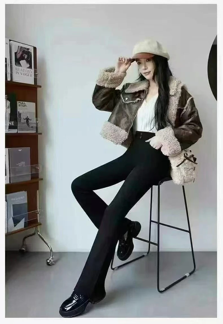 高腰显瘦喇叭裤女春秋微喇裤黑色弹力修身时尚休闲裤