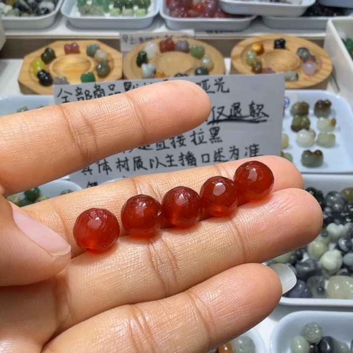 和田玉未镶嵌珠宝奇石