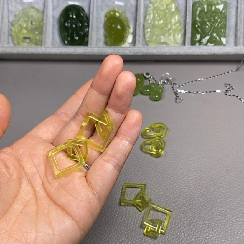 【闪购商品】蛇纹石玉未镶嵌挂件耳饰耳环项链