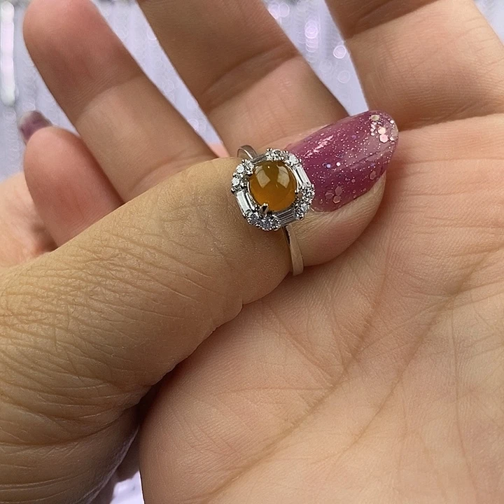 未镶嵌戒指翡翠2**？缅甸