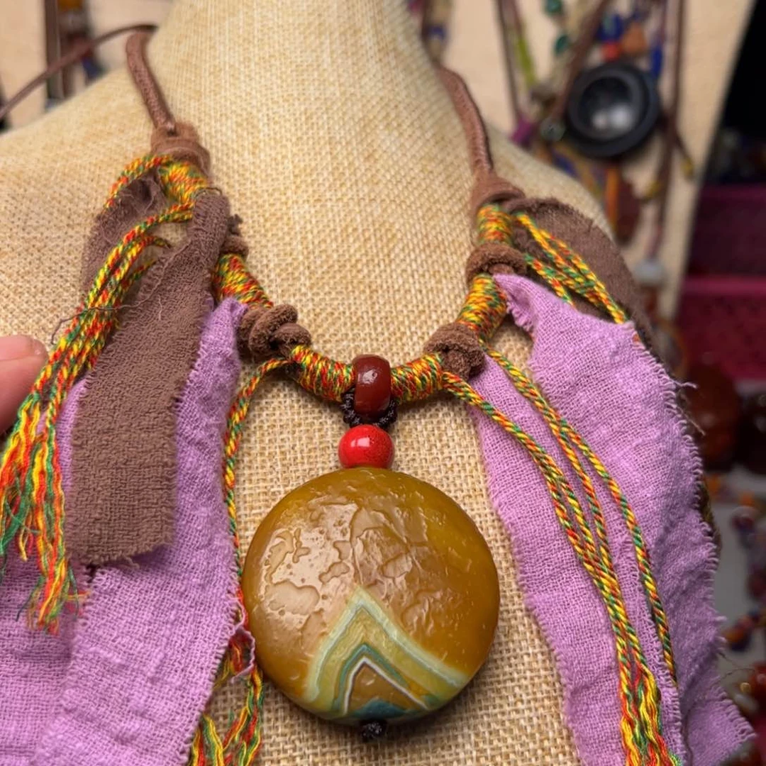 玛瑙/玉髓颈饰未镶嵌