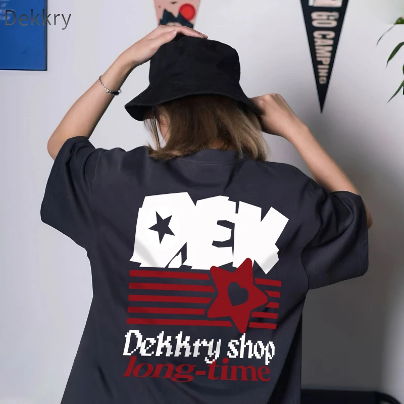 Dekkry短袖圆领印花夏季常规T恤情侣装ins半袖潮流港风韩版宽松
