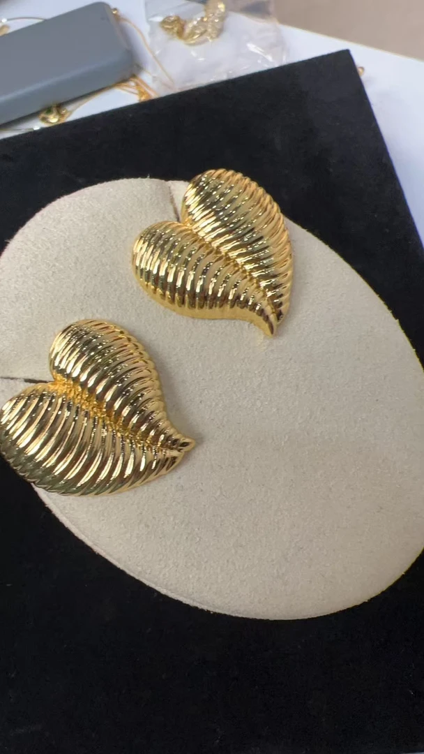 铜合金耳饰 Dlzea时尚百搭爱心叶子耳环713