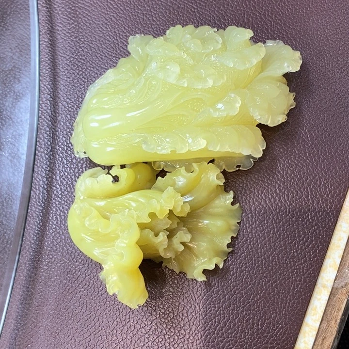蛇纹石玉未镶嵌摆件嫣*