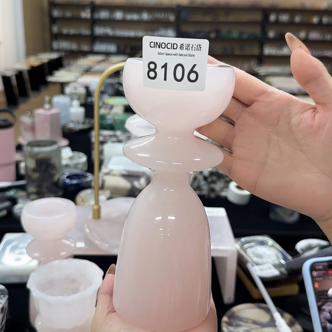 王*单8106粉玉蓬蓬裙烛台