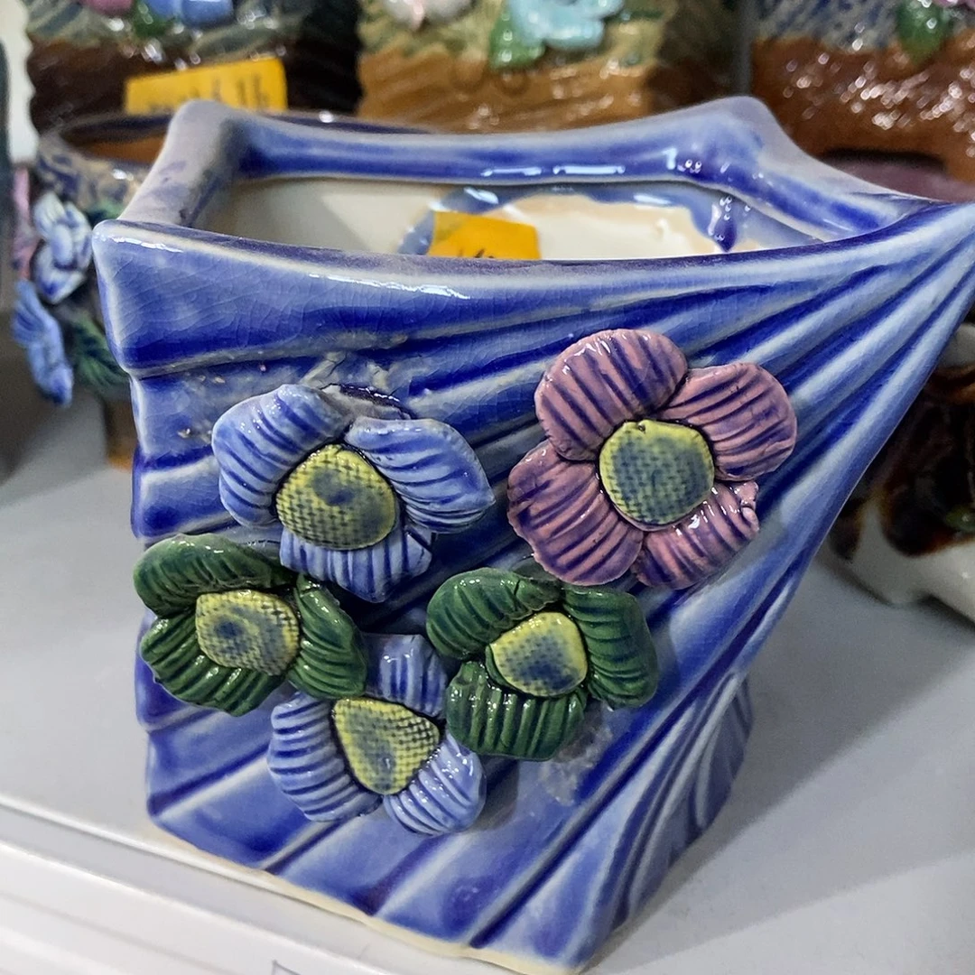 摆件陶盆有孔 瑕疵介意勿拍