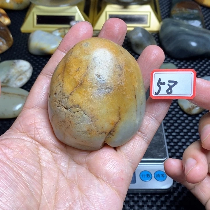 未镶嵌和田玉把件58