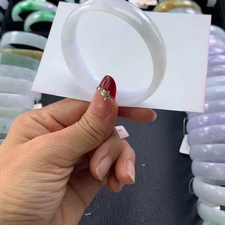 翡翠未镶嵌手镯公主51+