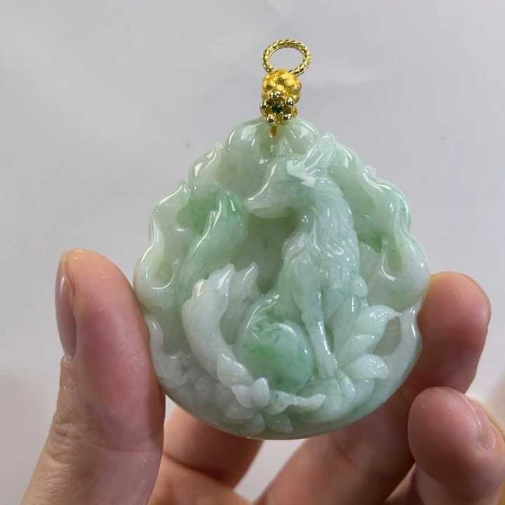 翡翠吊坠(赠链)未镶嵌代编织