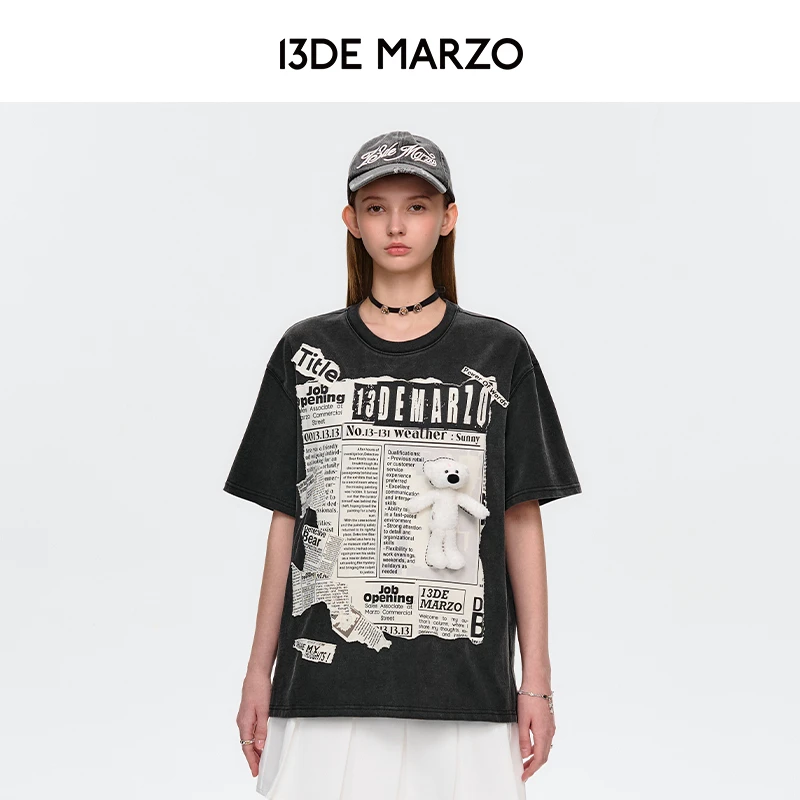 13DE MARZO男女同款 25春夏新款报纸玩偶印花短袖街头宽松半袖T恤