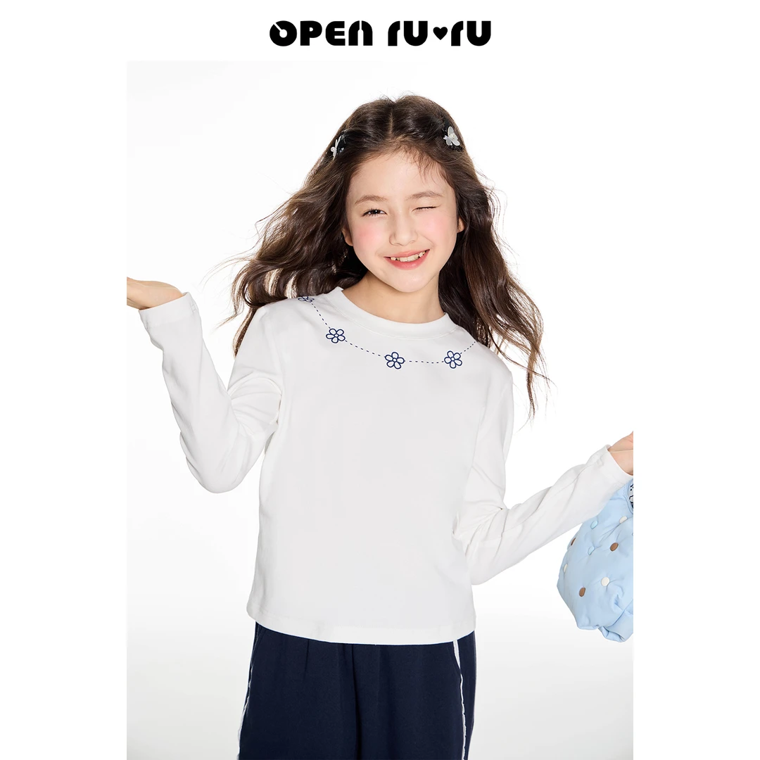 Opennunu女童花朵印花长袖t恤T恤秋季中大童亲肤短款修身上衣