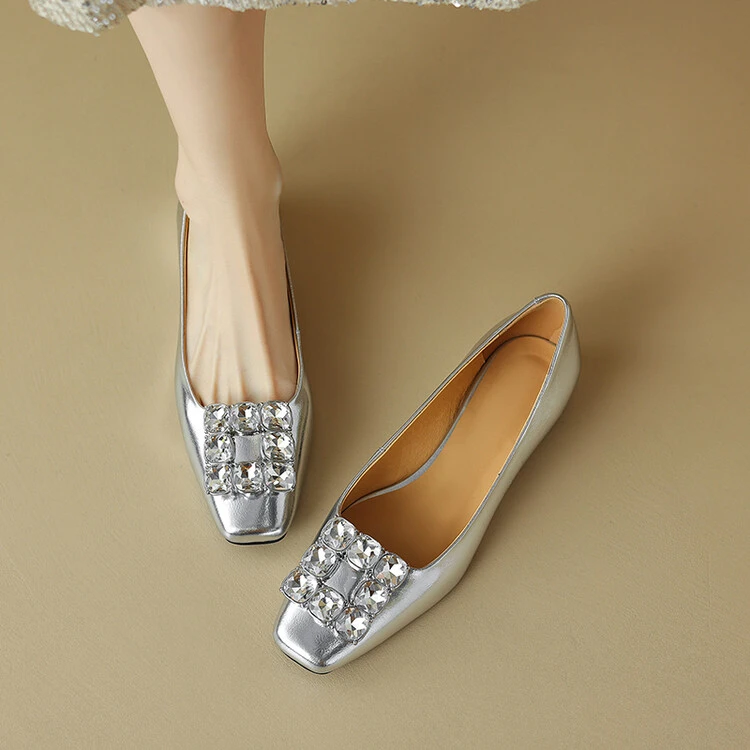 漆皮气质水钻方扣方头单鞋女平跟奶奶鞋浅口通勤舒适平底玛丽珍鞋