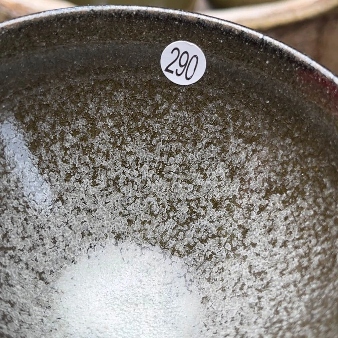 茶盏义兴龙窑坚持真柴烧