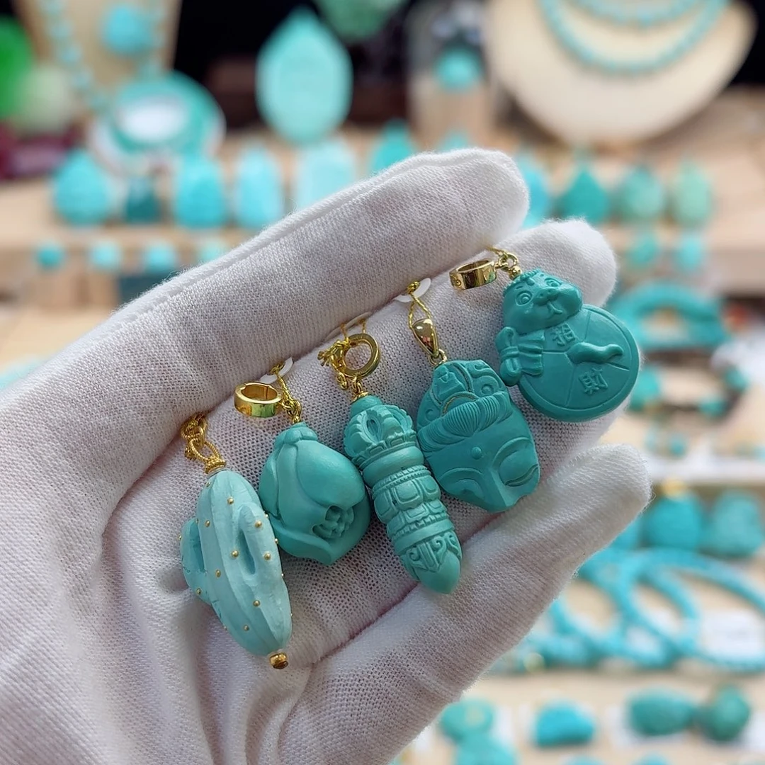 绿松石未镶嵌珠宝奇石