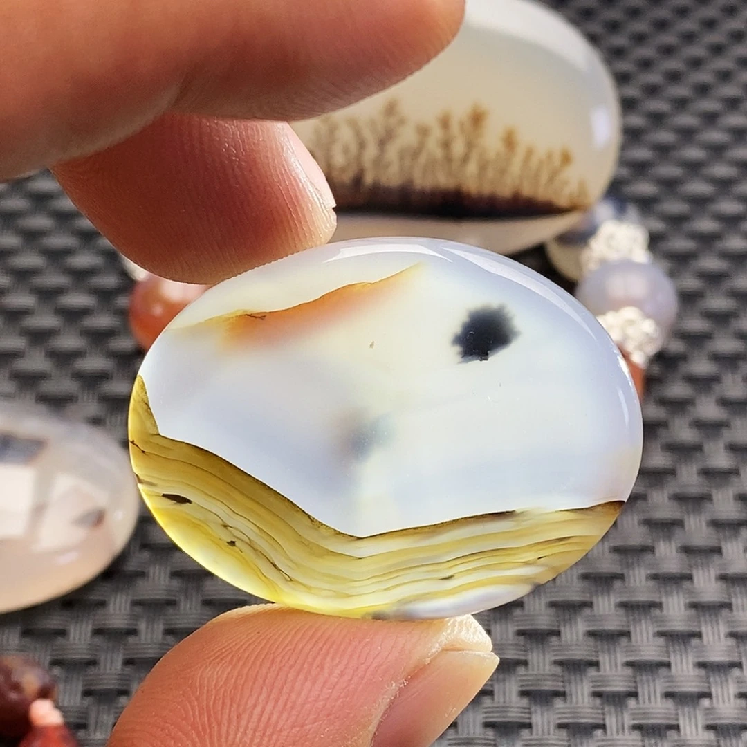 胖***m玛瑙/玉髓未镶嵌吊坠(不含链)