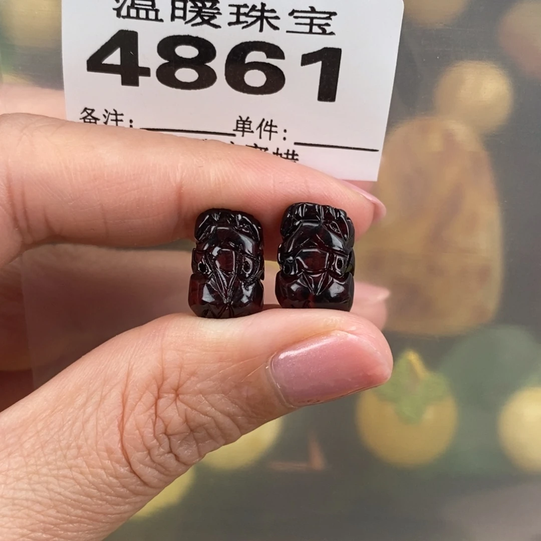 琥珀未镶嵌珠宝奇石裸石