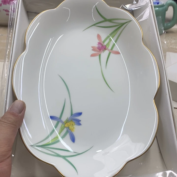 瓷片这点小事就是因为