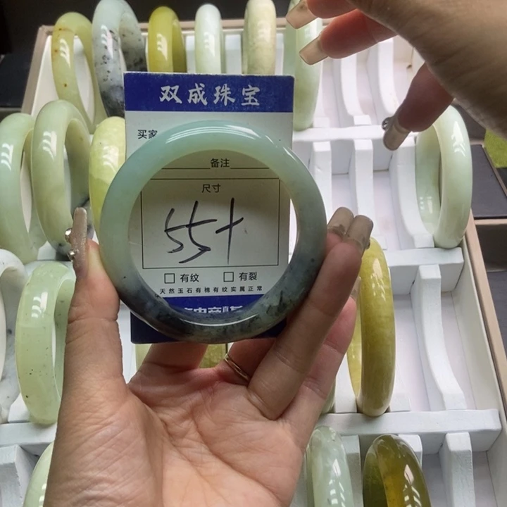 蛇纹石玉手镯未镶嵌175