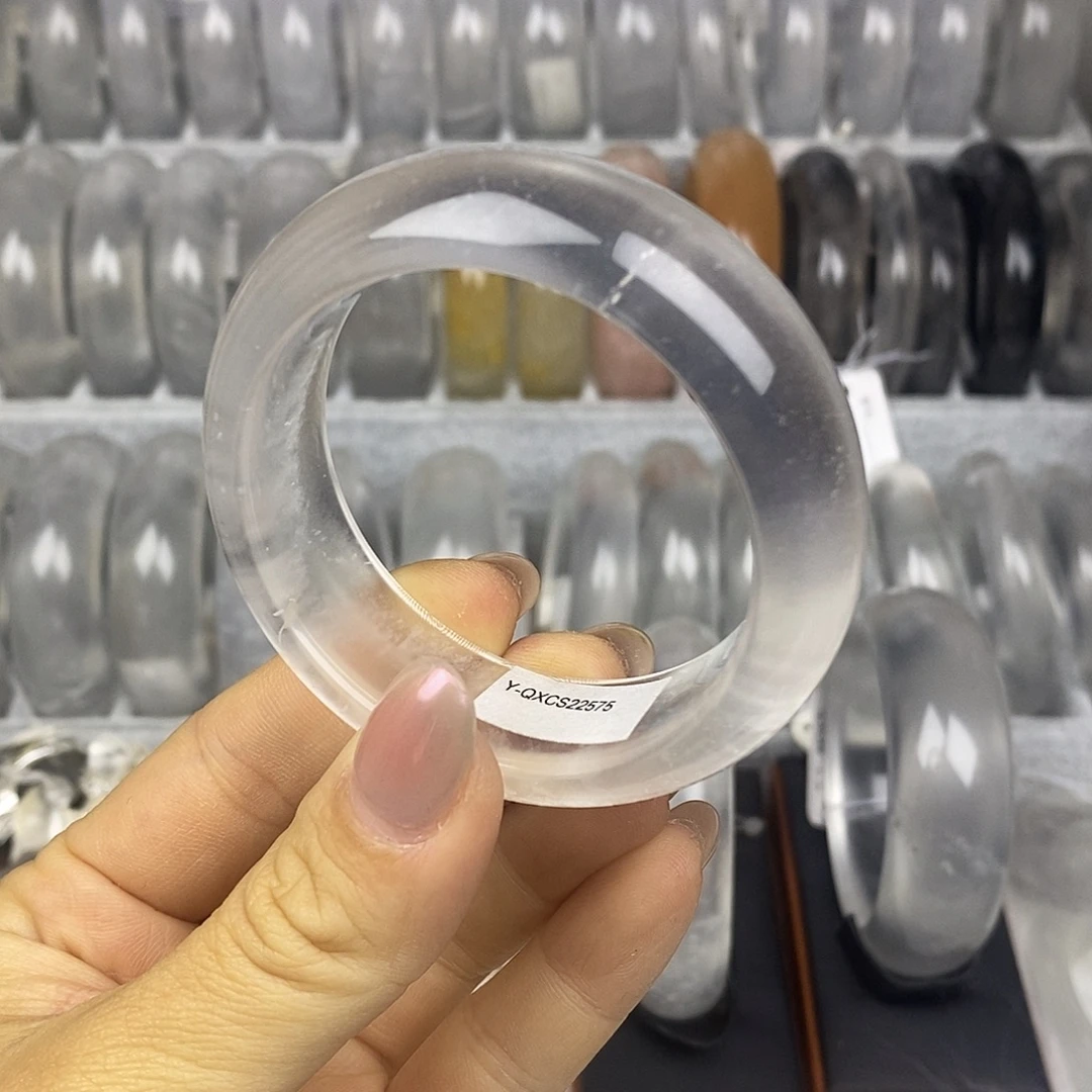 石英质玉未镶嵌手镯49.3黑钢雪2575