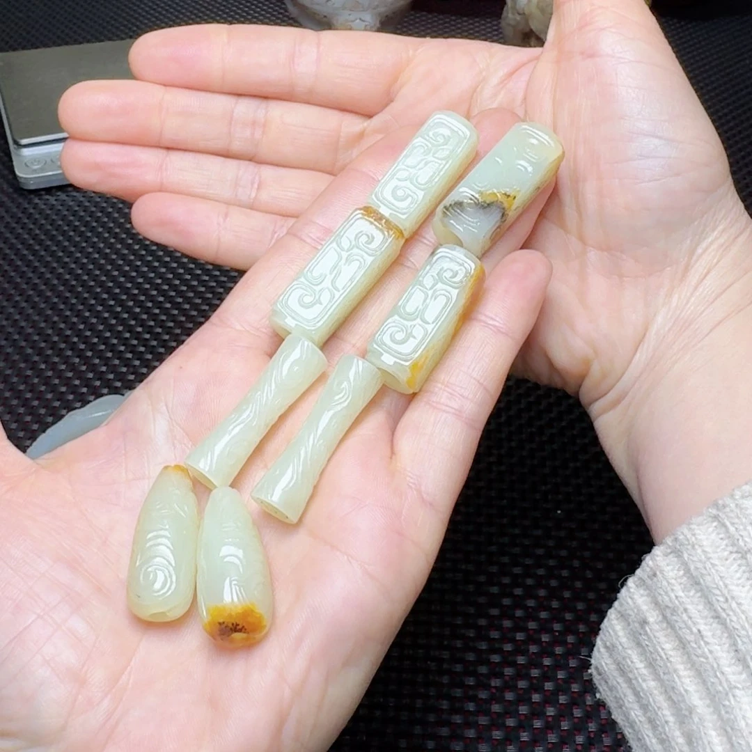 和田玉挂件未镶嵌八****赢