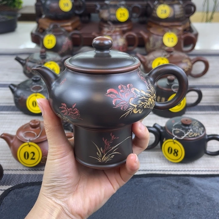 过***在坭兴陶原矿坭料制作无盒