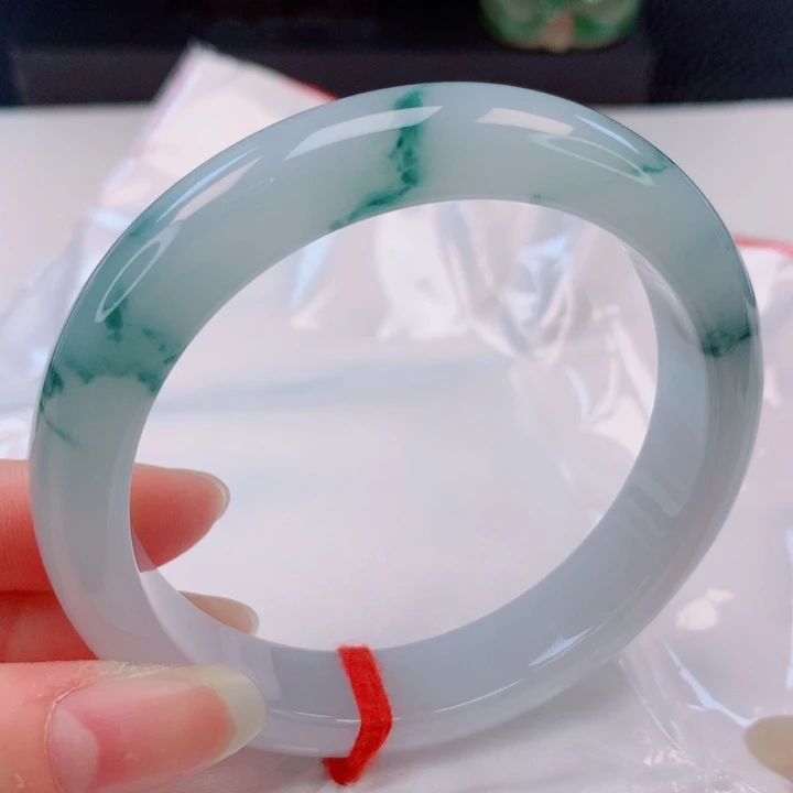 未镶嵌手镯翡翠57圈