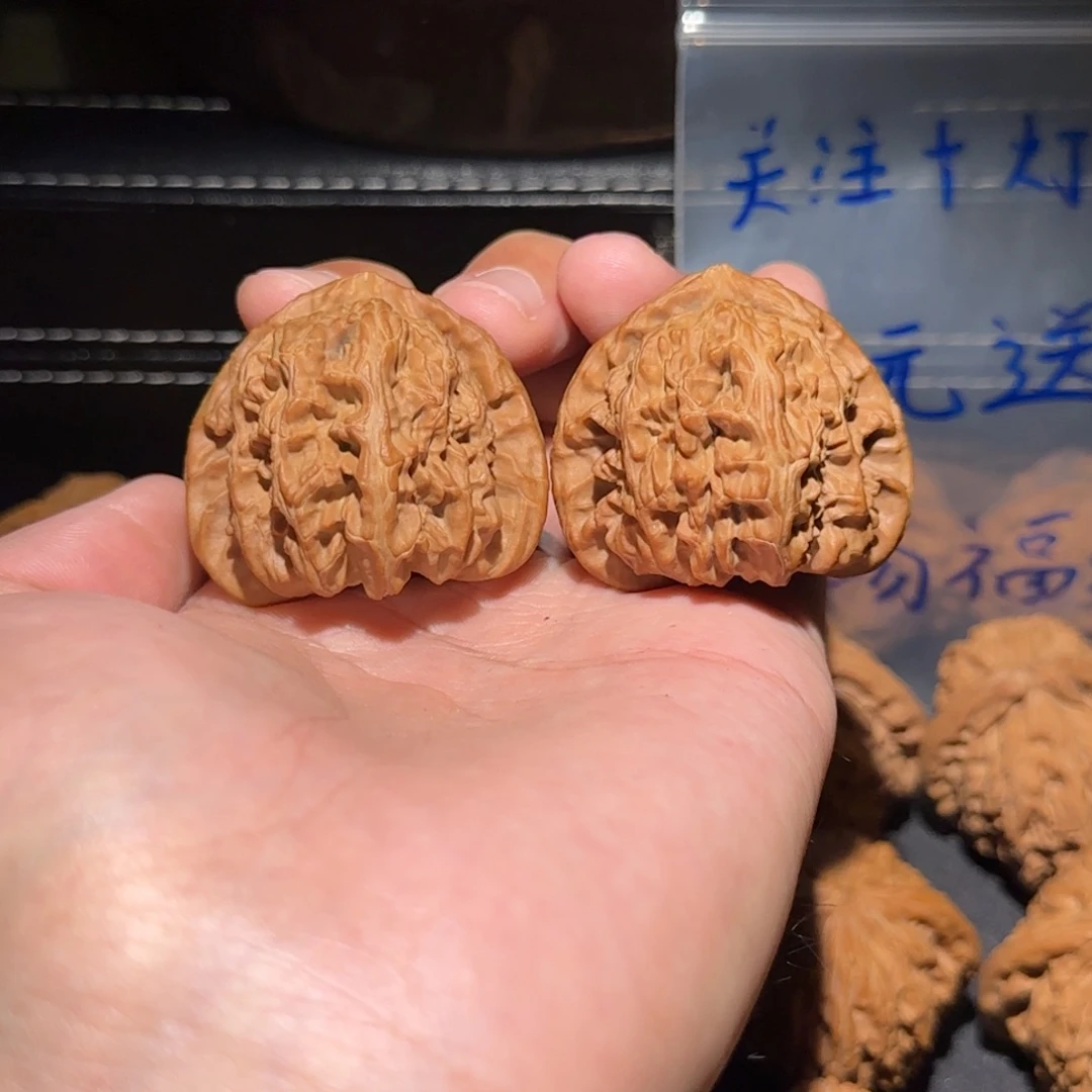 三角白42全品无修