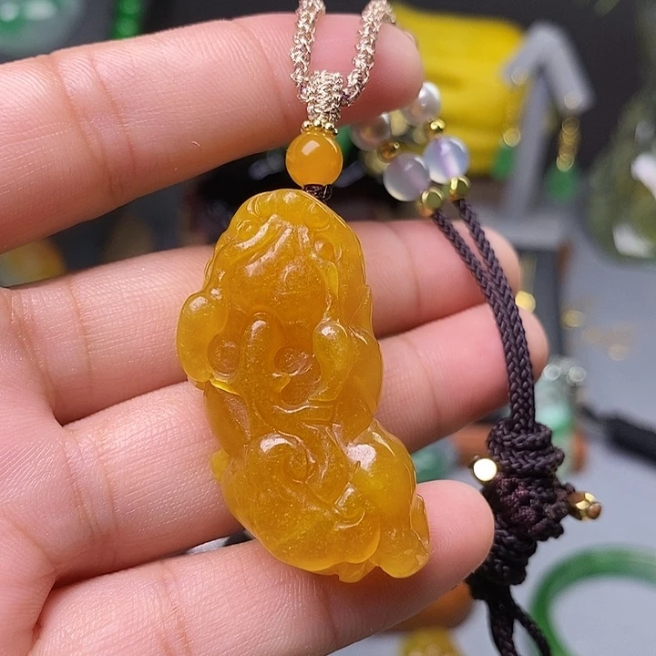 吊坠(赠链)未镶嵌翡翠