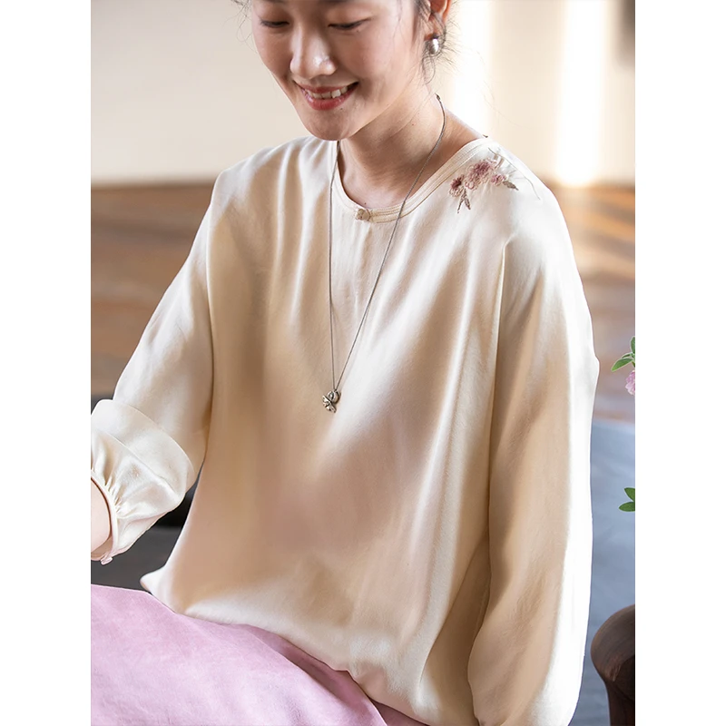 牧衣原创 手工刺绣重磅真丝炒色套头衫桑蚕丝圆领上衣 听春雨