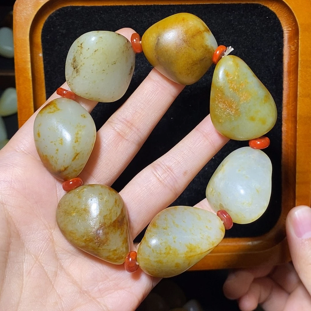 长***儿和田玉未镶嵌手链