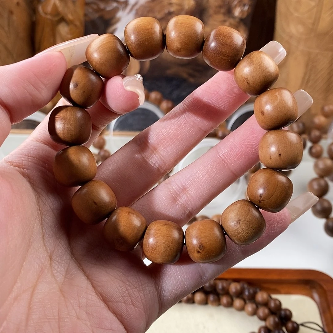 檀香木其他1314老型微瑕印度迈索尔老山檀香